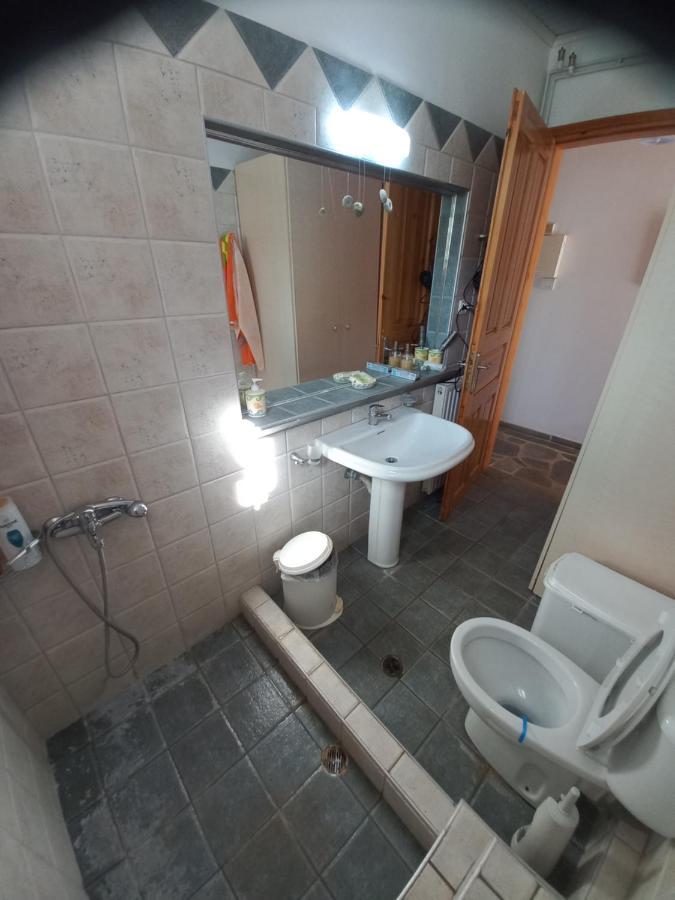 Villa Dimitra Mourteri Eksteriør bilde